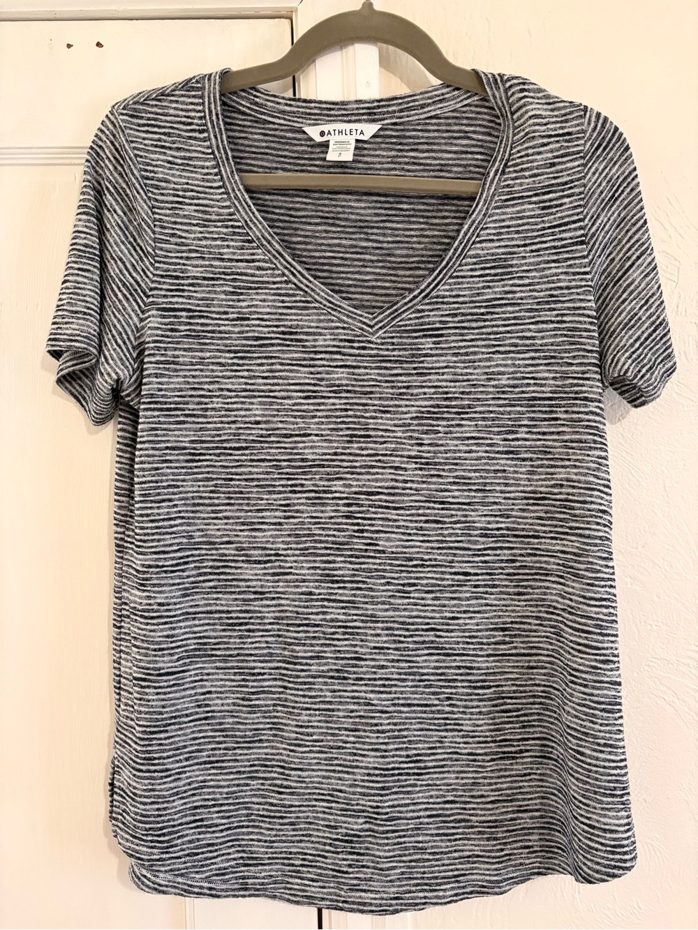 Athleta Striped Gray & White V-Neck Short Sleeve Tee